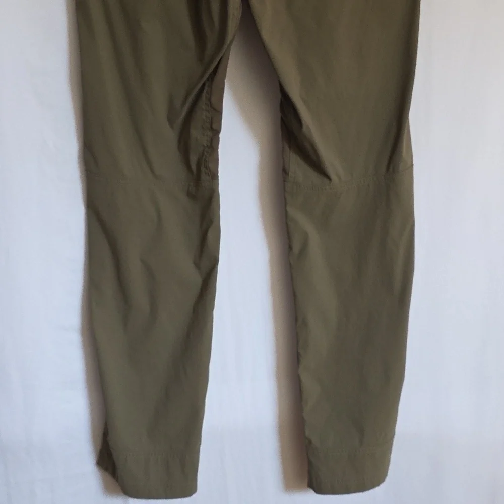 Marmot Green Mens Pants.  Size 30